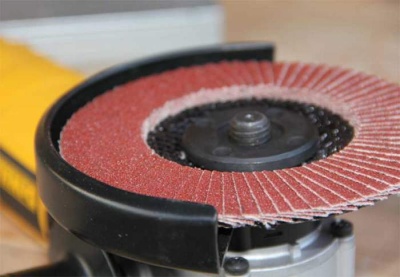 Круг лепестковый торцевой Ø125 P-120 Круг лепестковый торцевой Ø125 P-120