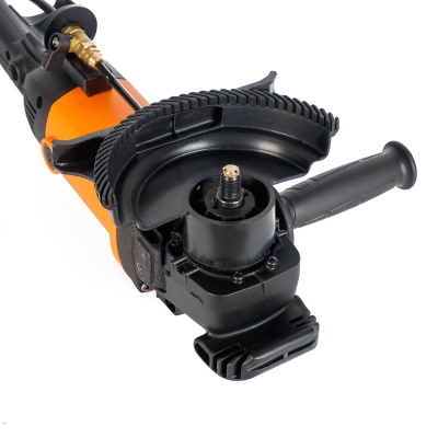 Машина шлифовальная (УШМ) 180MM BRO 1,2кВт с регулировкой оборотов 500-2800об/мин и подачей воды Tech-Nick Машина шлифовальная (УШМ) 180MM BRO 1,2кВт с регулировкой оборотов 500-2800об/мин и подачей воды Tech-Nick