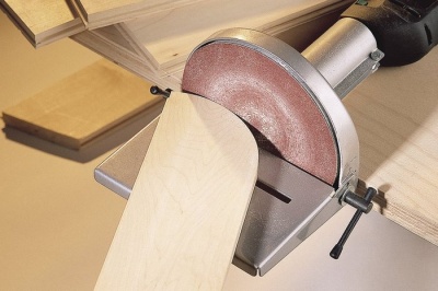 Круг абразивный шлифовальный на липучке Ø125 P150 (УПАКОВКА ПО 100ШТ) Круг абразивный шлифовальный на липучке Ø125 P150 (УПАКОВКА ПО 100ШТ)